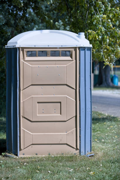 Portable Toilet Options We Offer in Vinton, LA